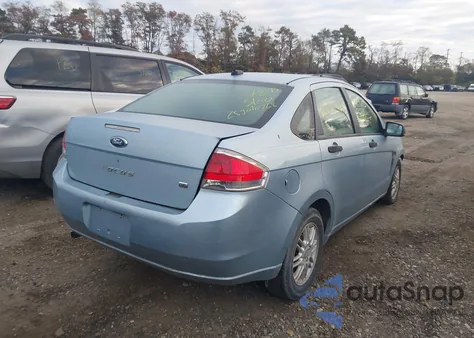2008 Ford Focus Se/Ses из США, поврежденный, VIN 1FAHP35N78W268630